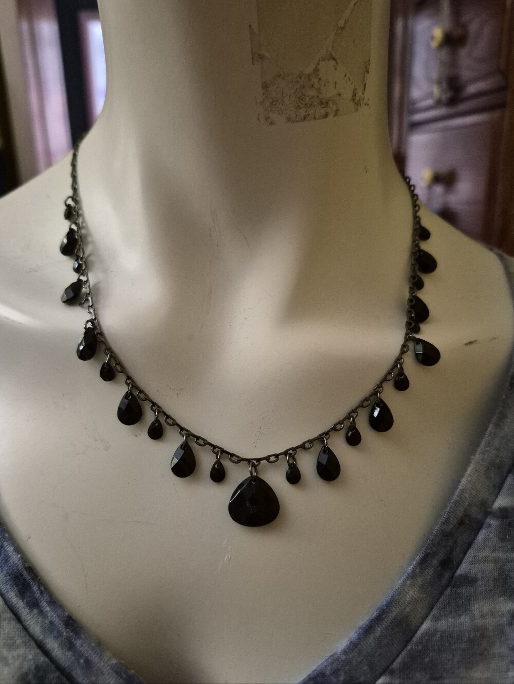 Vintage Black Faceted Teardrop Fringe Bib Collar Necklace